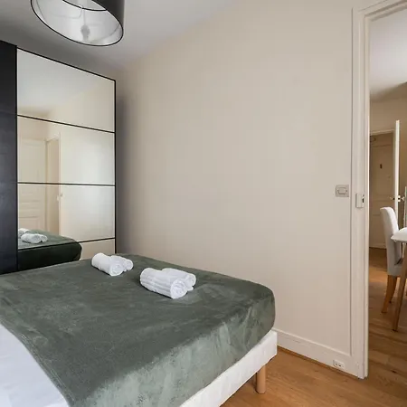 Apartment Bm-elegant Proche De La Tour Eiffel